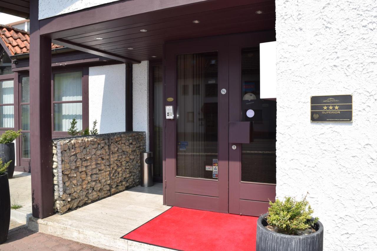 Landhotel Weisses Ross Garni Bad Brueckenau Exterior photo